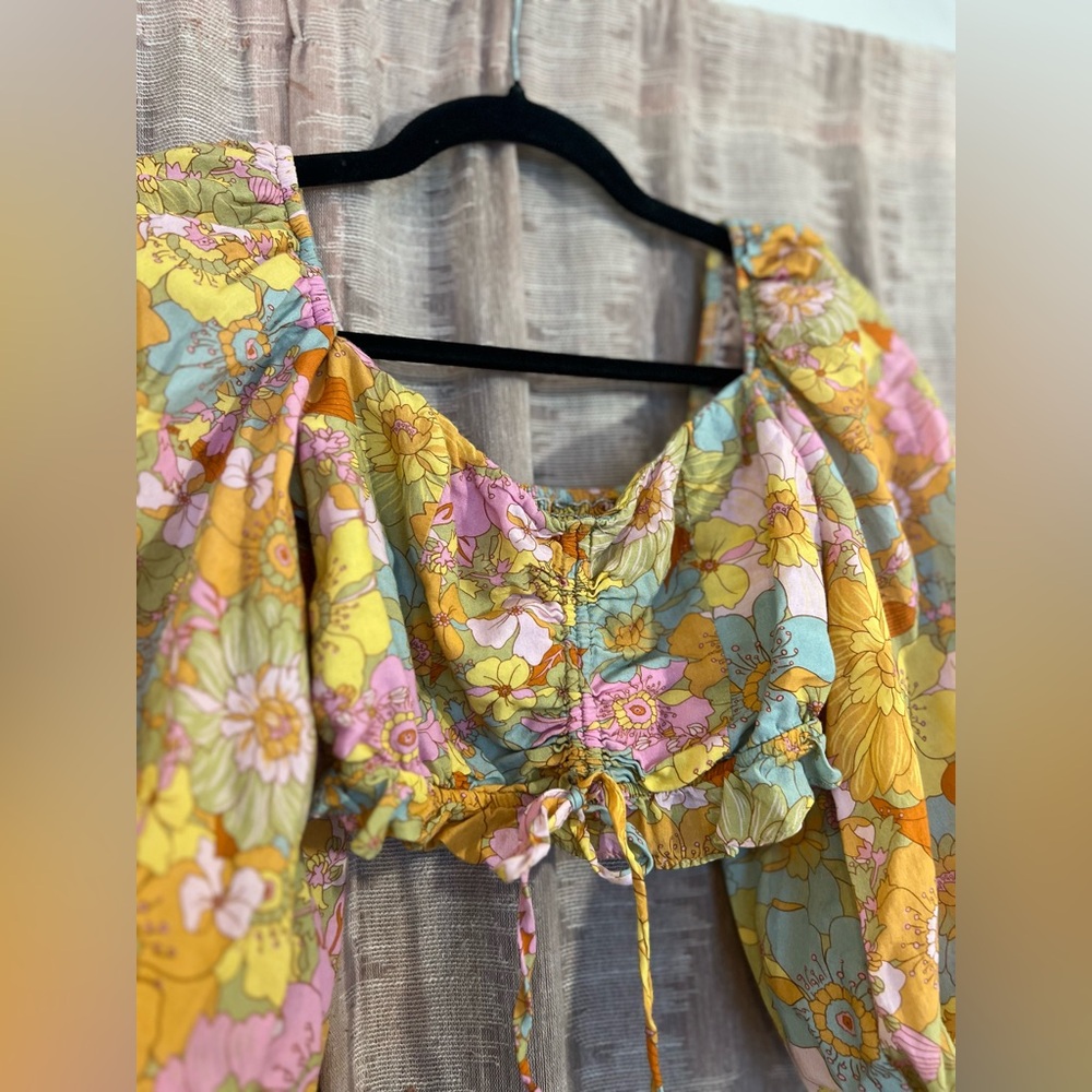 Show Me Your MuMu Floral Balloon Sleeve Blouse, New - Picture 9 of 11